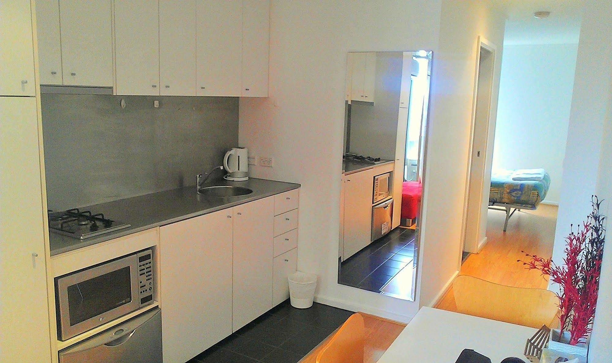 Ozstays Apartments Мельбурн Екстер'єр фото